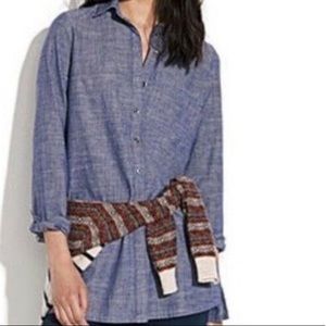 Madewell Chambray button down shirt